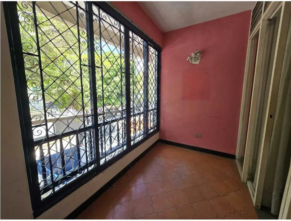 Alquilo casa para empresa 420m2 Bello Monte 0470 - 8