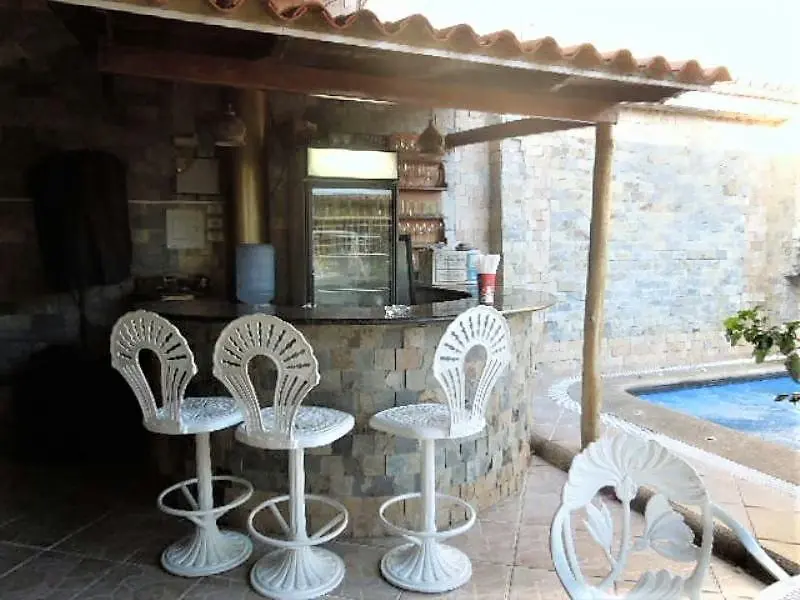 Casa (1 Nivel) en Venta en Av Fernandez Padilla, Anzoategui - 30