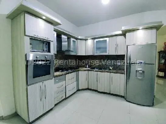 Apartamento (Penthouse) en Venta en Centro, Aragua - 3