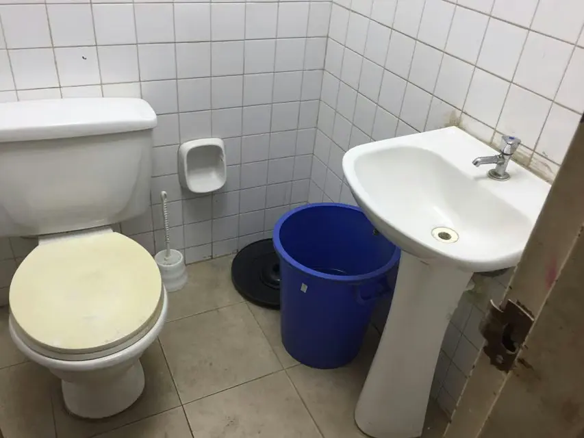 Local Comercial en Venta en Avenida Delicias Norte, Zulia - 11