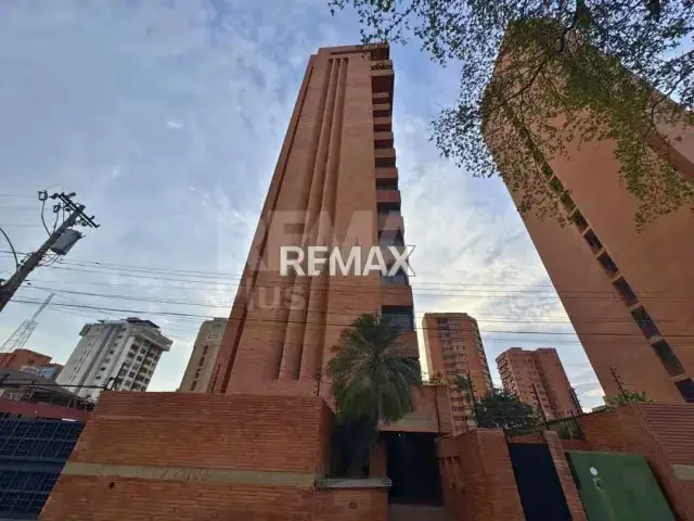 APARTAMENTO EN VENTA RESIDENCIA MIKIRITARE