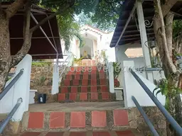 View 32