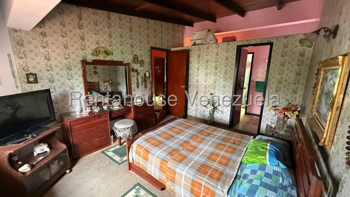 Casa (Duplex) en Venta en Los Chorros, Distrito Metropolitano - 15