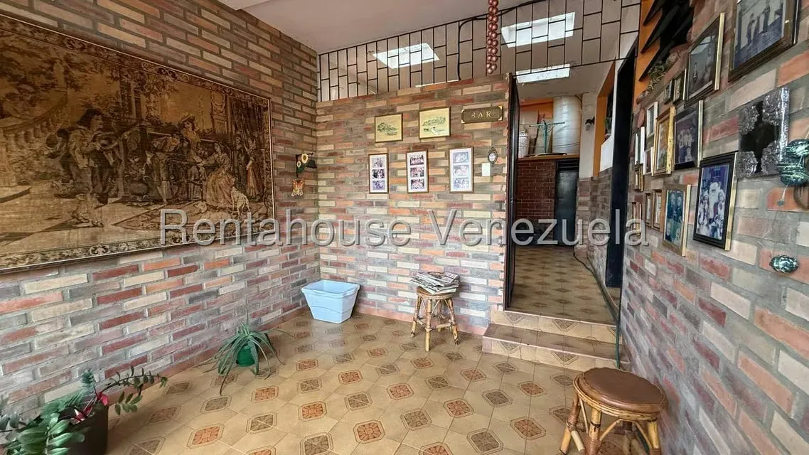 Casa (Duplex) en Venta en Los Chorros, Distrito Metropolitano - 32