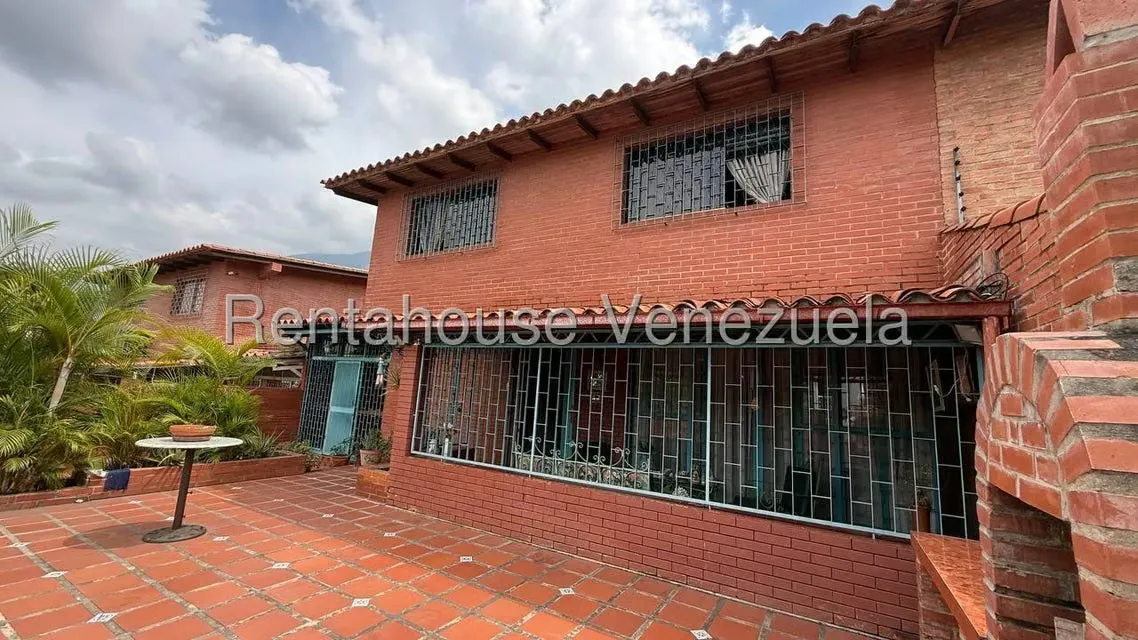 Casa (Duplex) en Venta en Los Chorros, Distrito Metropolitano - 39