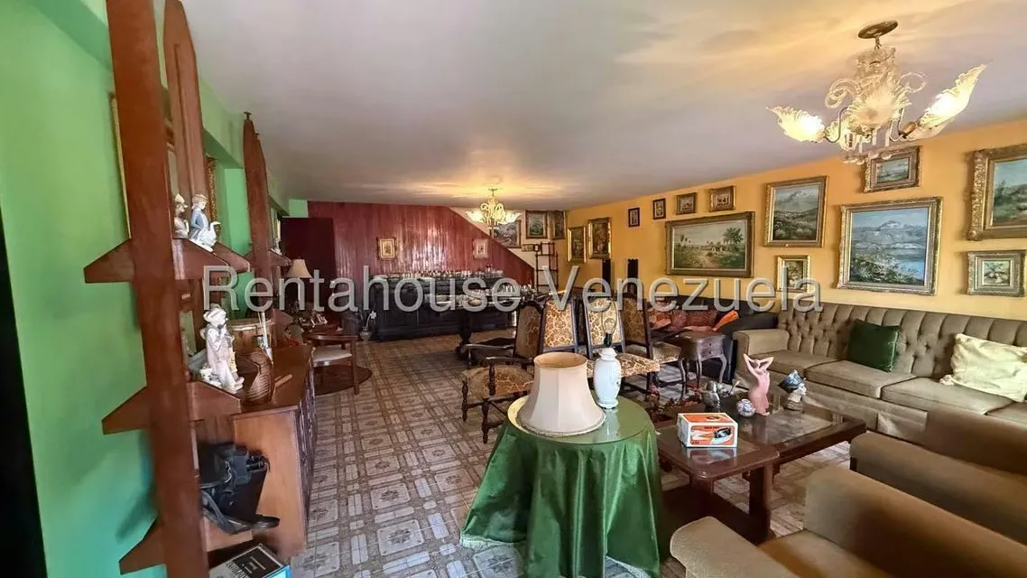 Casa (Duplex) en Venta en Los Chorros, Distrito Metropolitano - 4