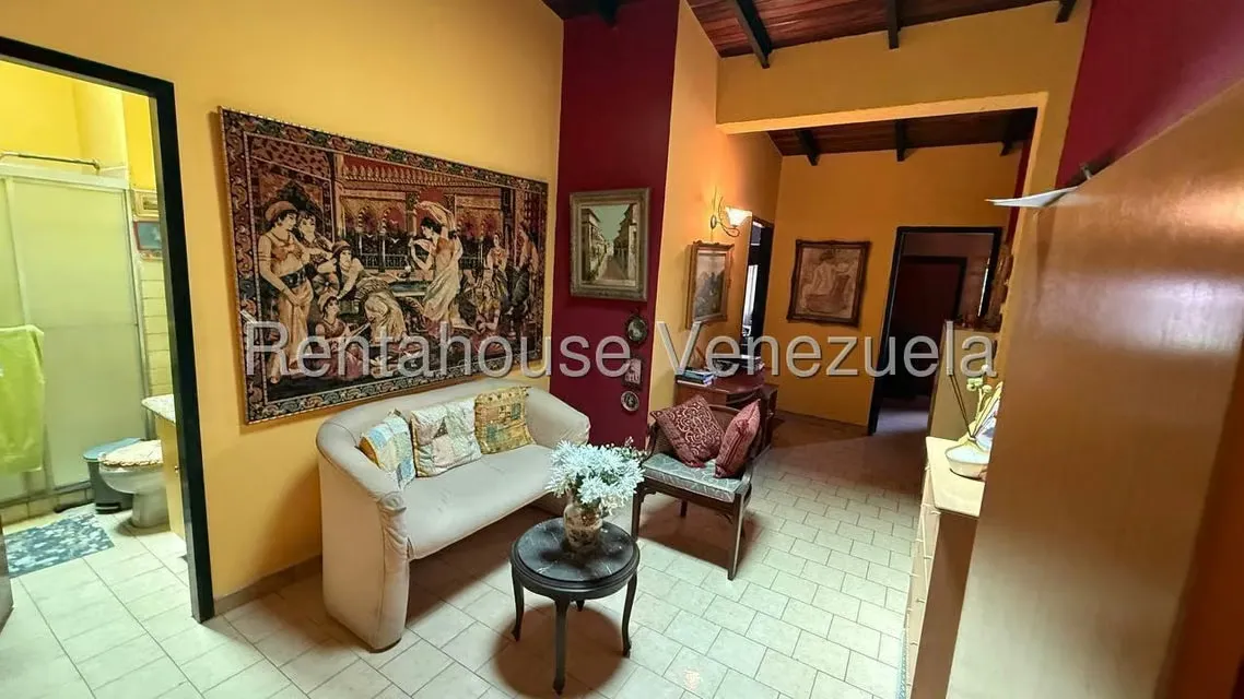 Casa (Duplex) en Venta en Los Chorros, Distrito Metropolitano - 10