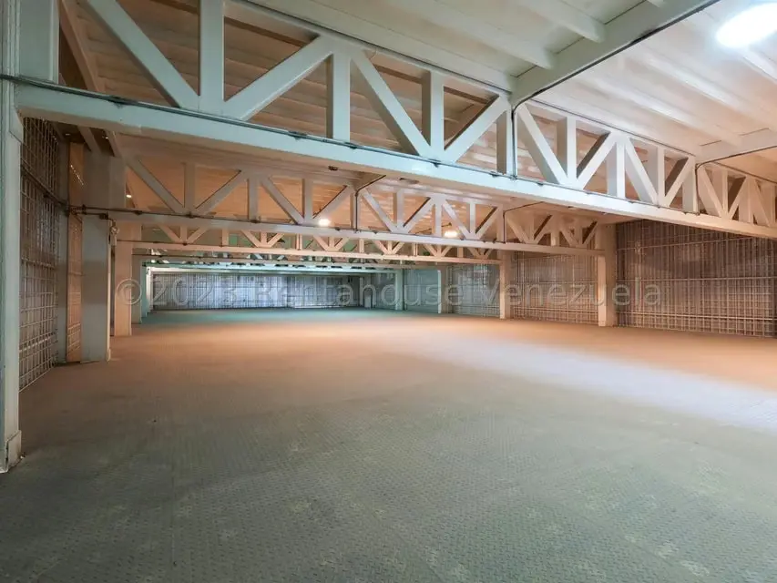 Galpon - Deposito en Venta en Zona Industrial 1, Lara - 37