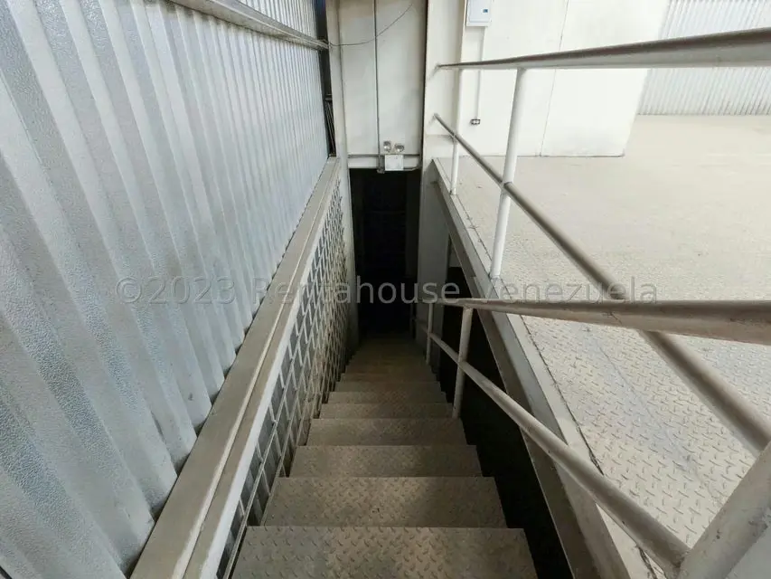 Galpon - Deposito en Venta en Zona Industrial 1, Lara - 40