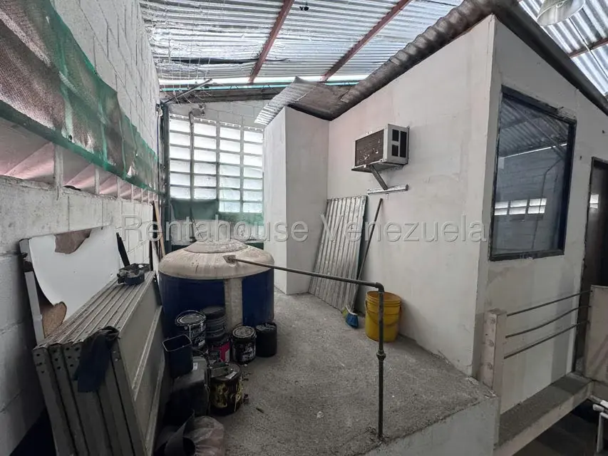 Galpon - Deposito en Venta en Parroquia Santa Rosalia, Distrito Metropolitano - 12