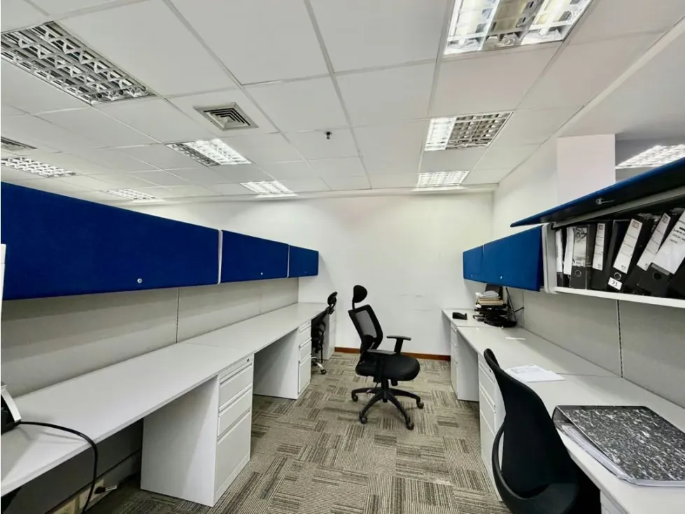 Se alquila oficina 90m2 Las Mercedes - 3