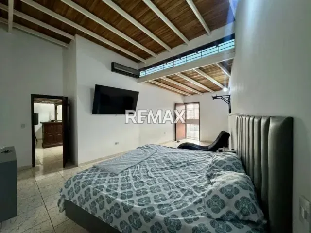 Casa Comercial. Venta. La Concordia - 8