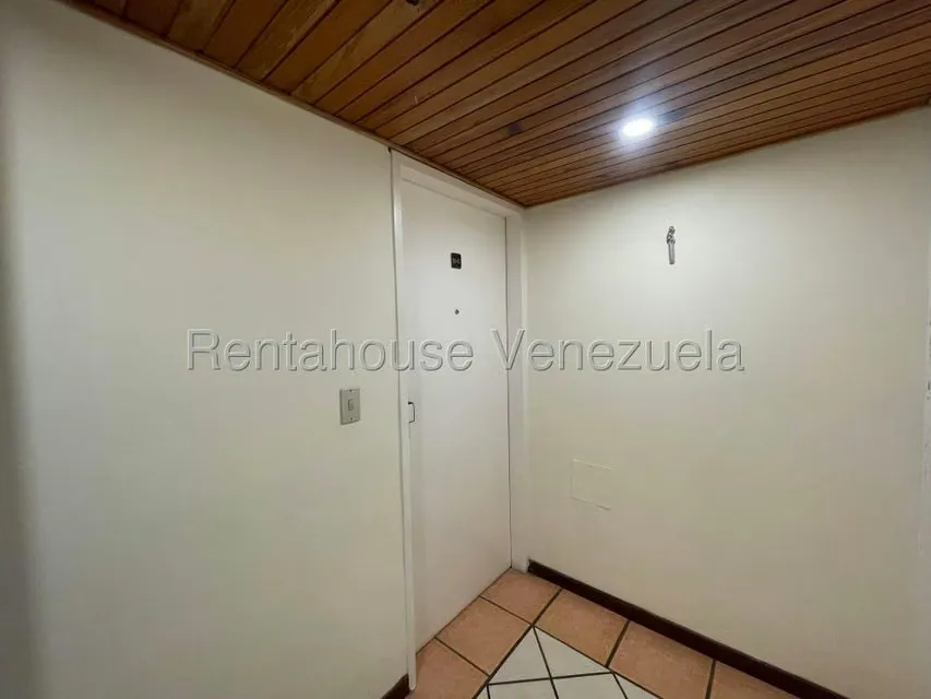 Apartamento (1 Nivel) en Venta en Los Naranjos del Cafetal, Distrito Metropolitano - 11
