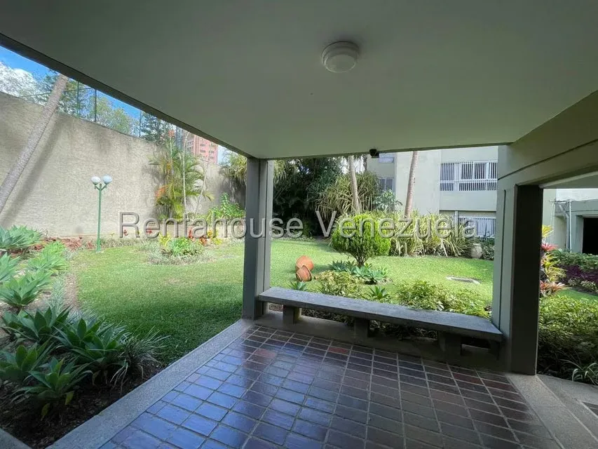 Apartamento (1 Nivel) en Venta en Los Naranjos del Cafetal, Distrito Metropolitano - 3