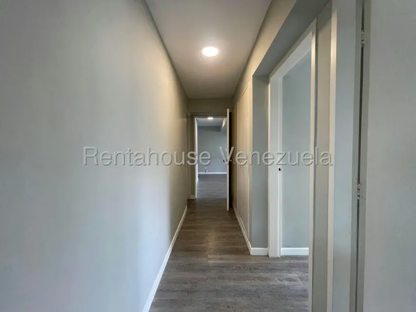 Apartamento (1 Nivel) en Venta en Los Naranjos del Cafetal, Distrito Metropolitano - 34