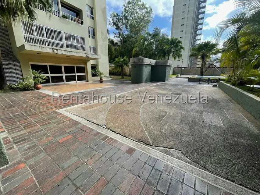 Apartamento (1 Nivel) en Venta en Los Naranjos del Cafetal, Distrito Metropolitano - 37