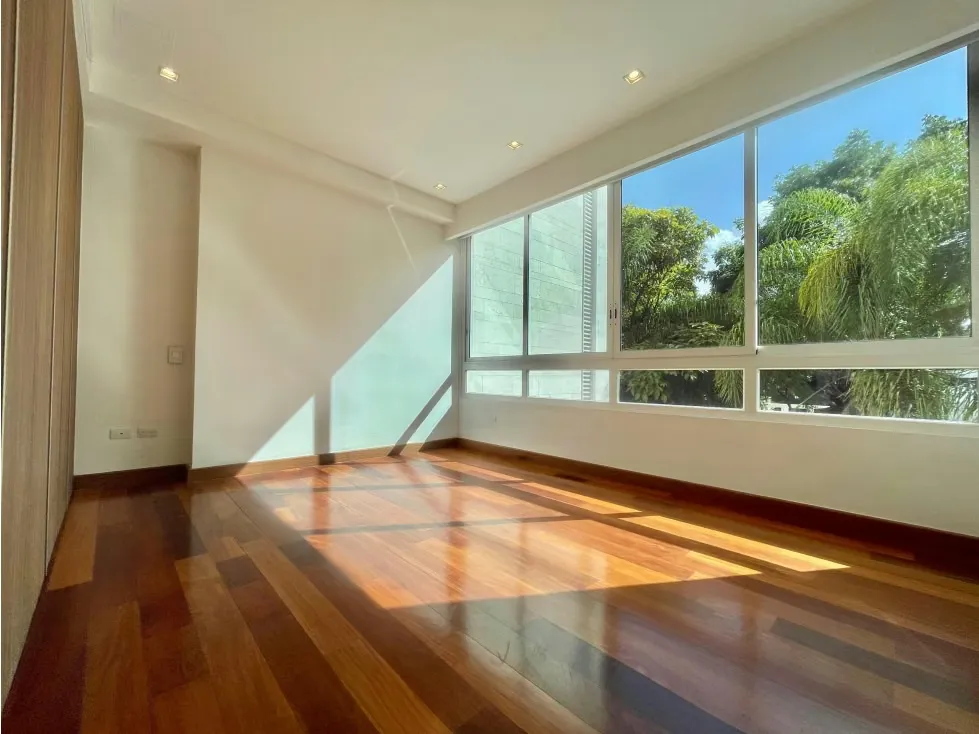 Se vende Apto 250m² 3h+s/ 3b+s/ 4e Altamira - 19