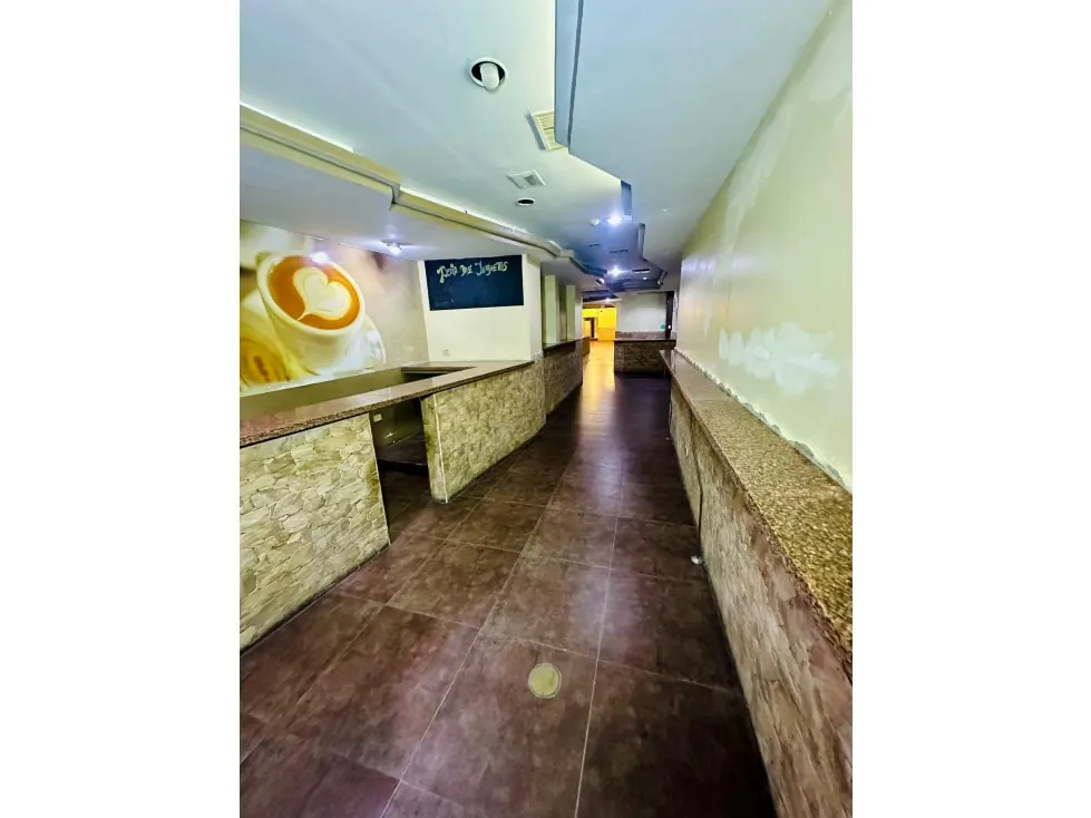Edificio Comercial en Centro de Caracas: Activo de Alto Rendimiento - 18