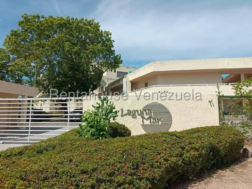 Apartamento (1 Nivel) en Venta en Los Canales de Rio Chico, Miranda