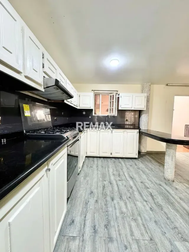 En Venta | Hermosa Casa Quinta en una de las mejores zonas de la ciudad - 5
