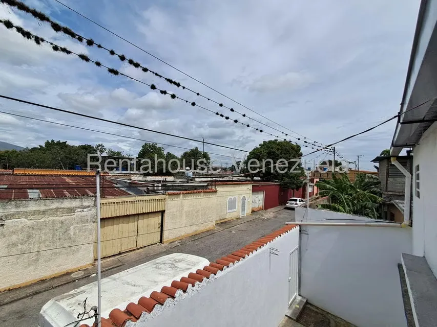 Apartamento (1 Nivel) en Alquiler en Zona Oeste, Lara - 8