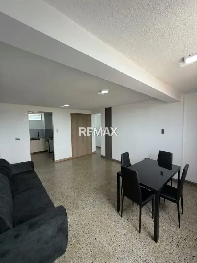 Apartamento en venta en Av. Libertador frente a Damasco en C.C. El Recreo. - 4