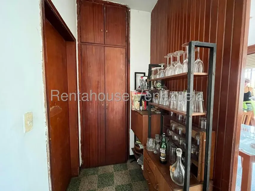 Apartamento (1 Nivel) en Venta en Colinas de Bello Monte, Distrito Metropolitano - 11