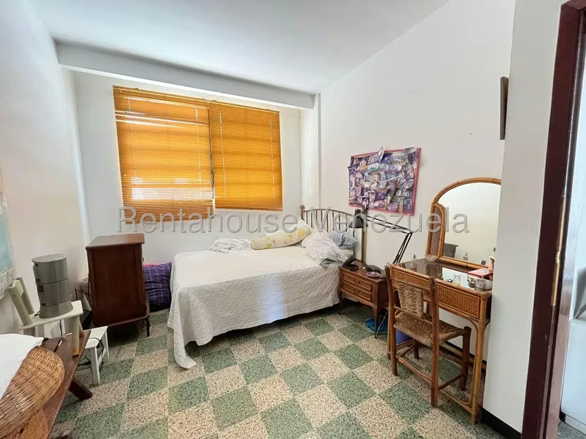 Apartamento (1 Nivel) en Venta en Colinas de Bello Monte, Distrito Metropolitano - 16