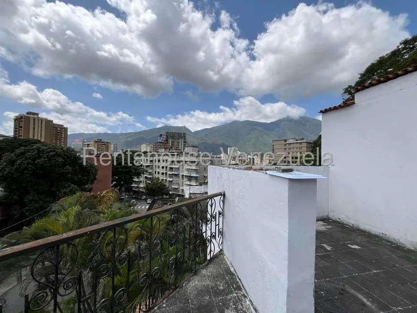 Apartamento (1 Nivel) en Venta en Colinas de Bello Monte, Distrito Metropolitano - 23