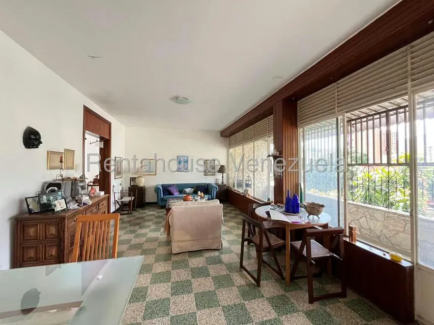 Apartamento (1 Nivel) en Venta en Colinas de Bello Monte, Distrito Metropolitano - 4