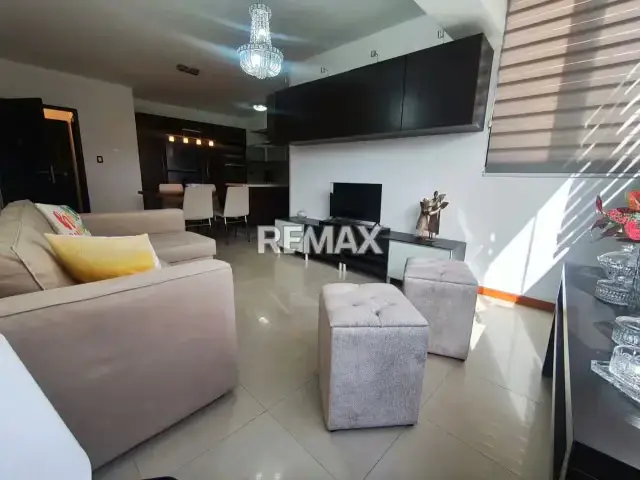 ALQUILO APARTAMENTO URBANIZACION LA UNION