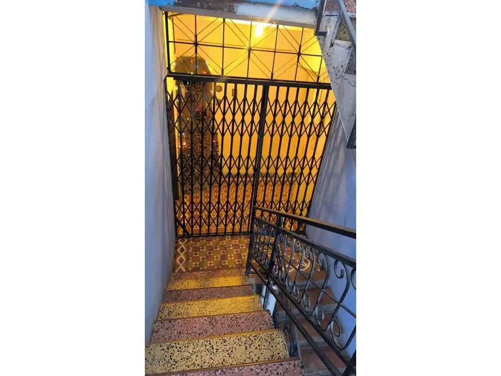 EDIFICIO COMERCIAL PARROQUIA ALTAGRACIA ESQUINA DR. GONZALEZ - 7