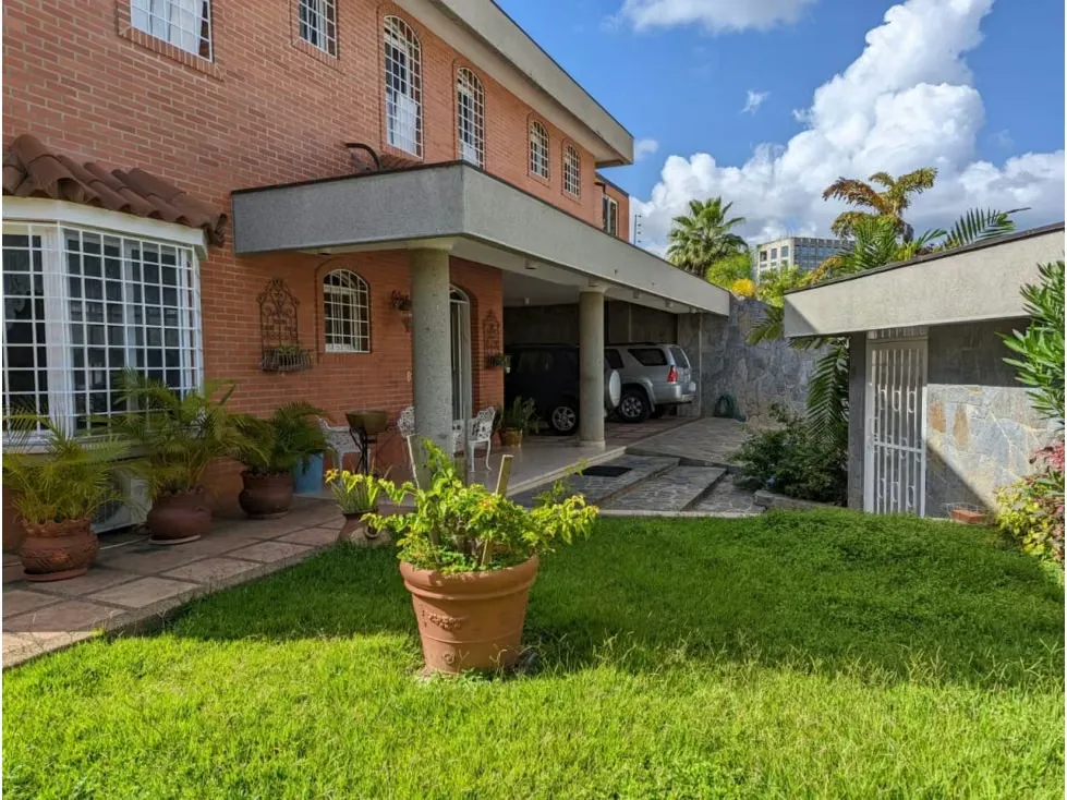 VENTA CASA TZAS CLUB HIPICO, T827M2, 4 HAB, 4 BAÑOS 4 P/E - 2