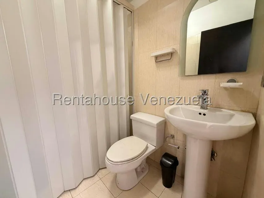 Apartamento (1 Nivel) en Venta en El Rosal, Distrito Metropolitano - 14
