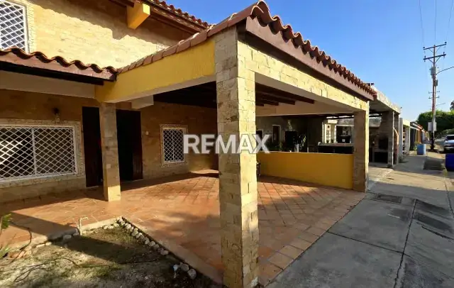 Townhouse en Venta Amoblado