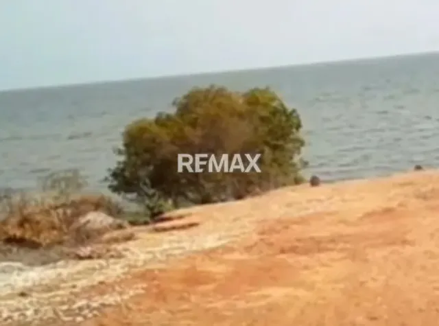 En venta terreno en Ancon de Iturre los Puertos de altagracia - 2