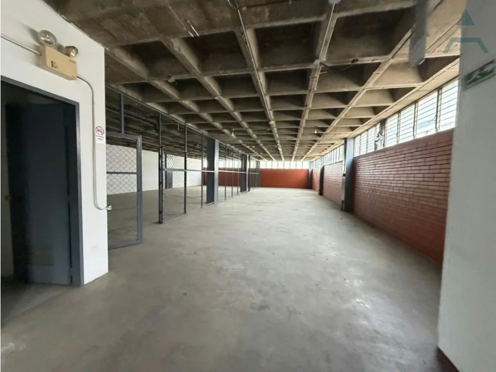 Se vende Edificio 3200m² La Urbina - 21