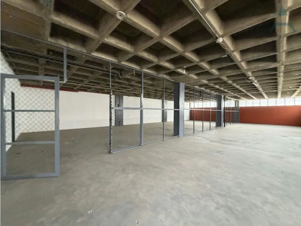 Se vende Edificio 3200m² La Urbina - 23
