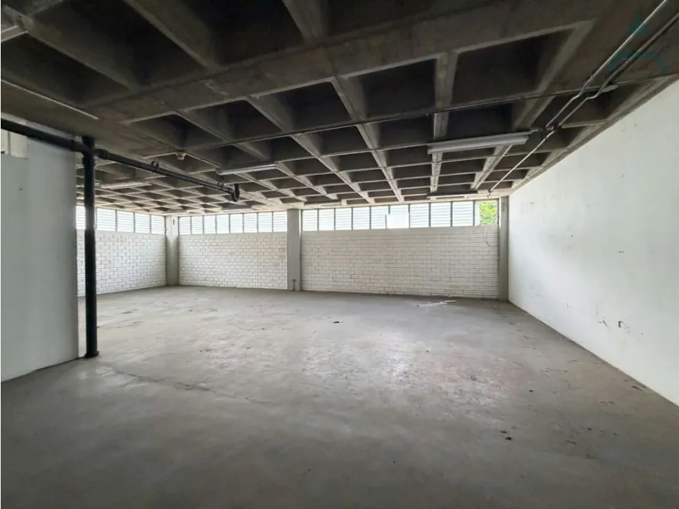 Se vende Edificio 3200m² La Urbina - 28