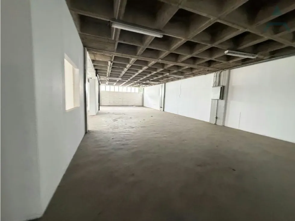 Se vende Edificio 3200m² La Urbina - 33