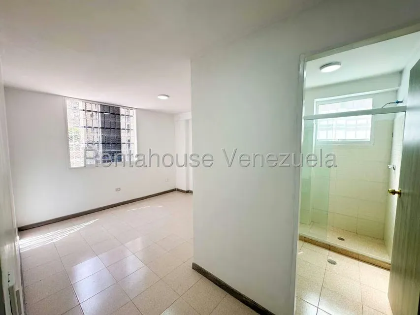 Apartamento (1 Nivel) en Venta en Las Acacias, Distrito Metropolitano - 17