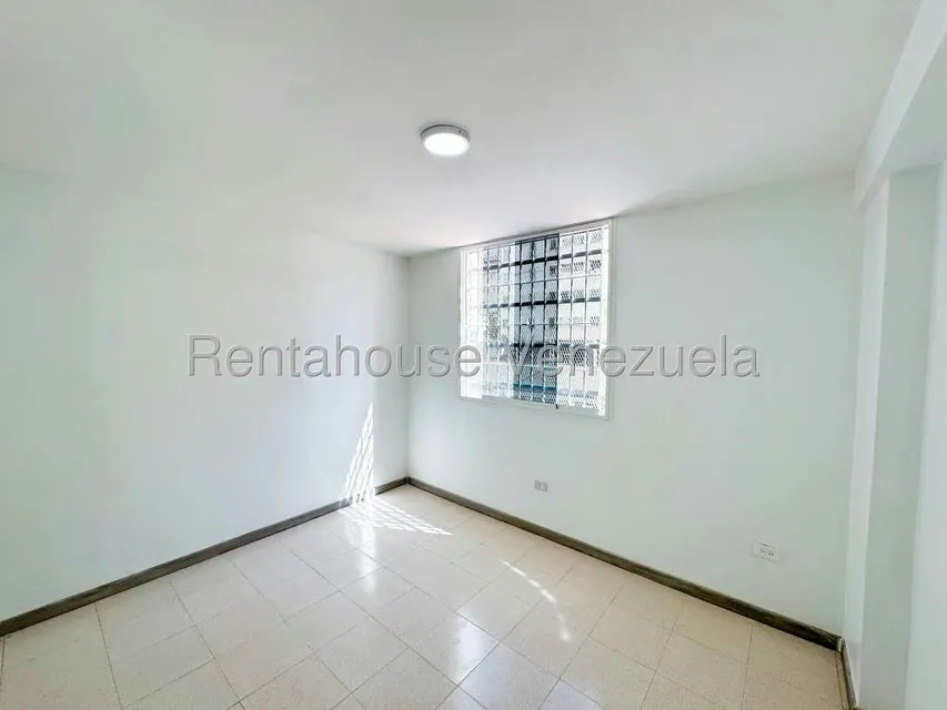 Apartamento (1 Nivel) en Venta en Las Acacias, Distrito Metropolitano - 21