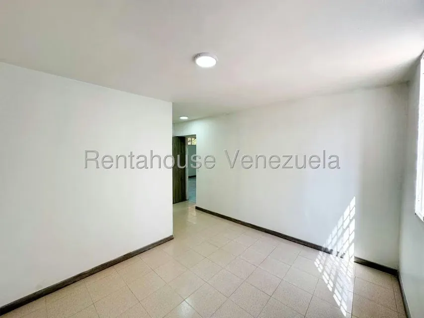 Apartamento (1 Nivel) en Venta en Las Acacias, Distrito Metropolitano - 23