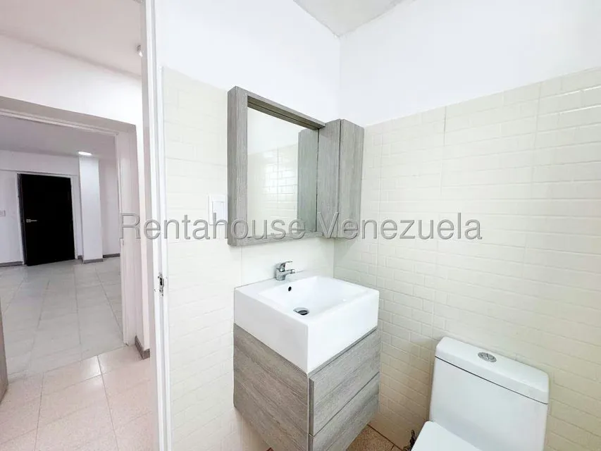 Apartamento (1 Nivel) en Venta en Las Acacias, Distrito Metropolitano - 27