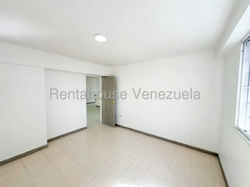 Apartamento (1 Nivel) en Venta en Las Acacias, Distrito Metropolitano - 31