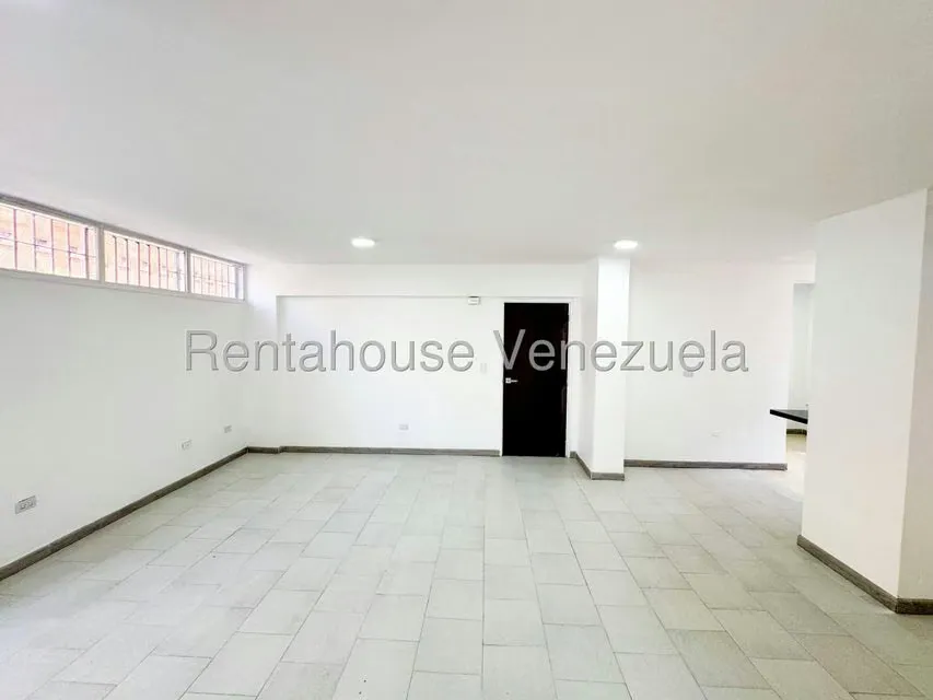Apartamento (1 Nivel) en Venta en Las Acacias, Distrito Metropolitano - 33