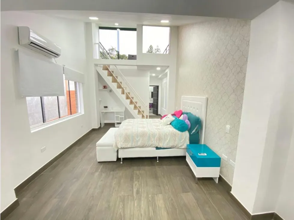 Se vende casa 700m² 4h+s∕5b+s∕8p en Alto de Los Guayabitos - 19