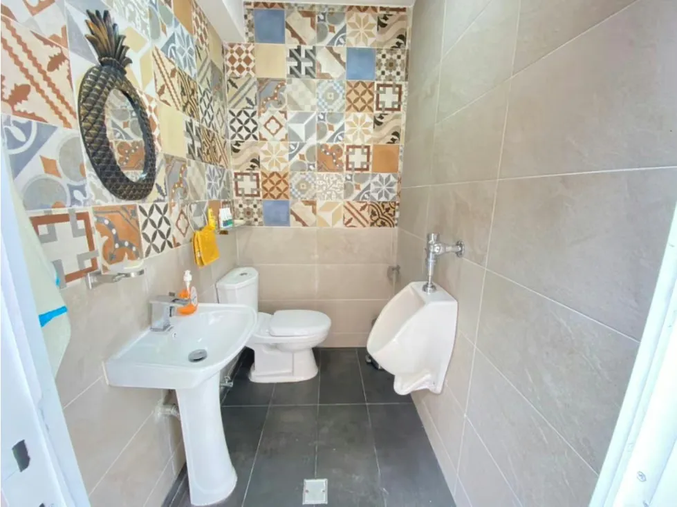 Se vende casa 700m² 4h+s∕5b+s∕8p en Alto de Los Guayabitos - 23