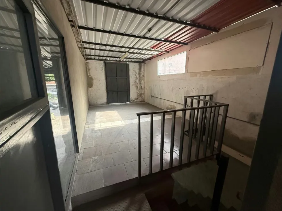 Se vende Galpon 440 m2 La Campina - 14