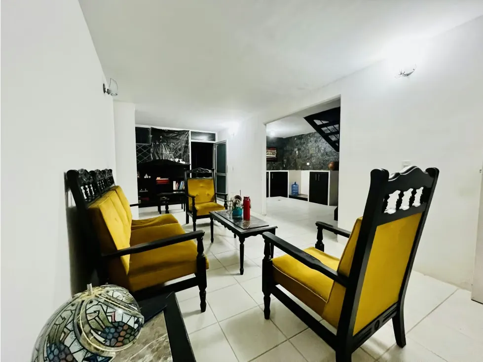 TOWNHOUSE EN VALLES DE CHARA 120 M2, 3 HAB, 2 BAÑOS Y 2 P/E - 4